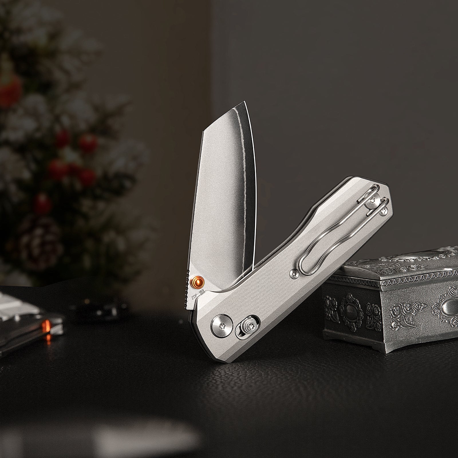 Hornet-04G Axis Lock EDC Canivete Dobrável, Lâmina de Aço 14C28N de 3,34", Cabo Micarta