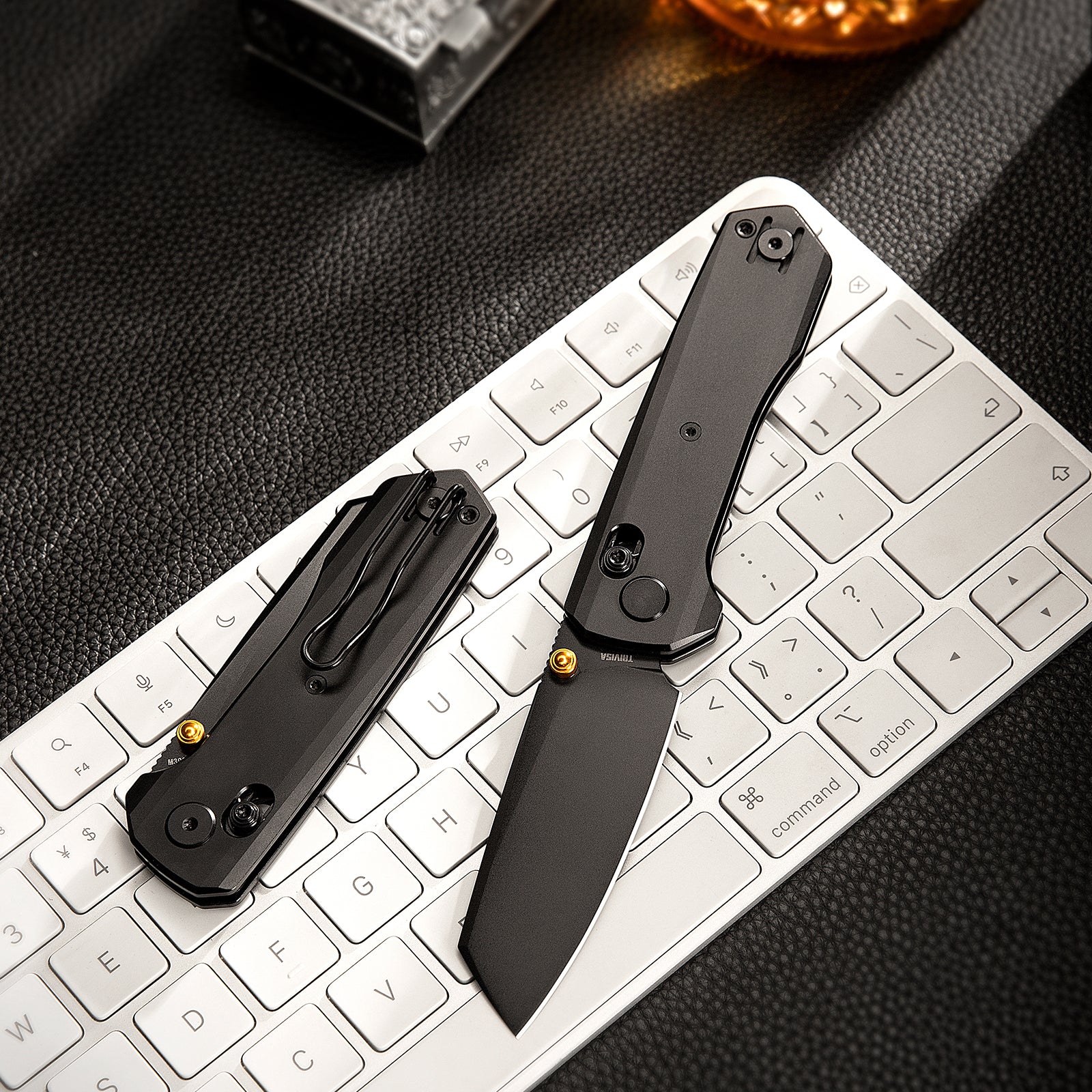 Hornet-04G Axis Lock EDC Canivete Dobrável, Lâmina de Aço 14C28N de 3,34", Cabo Micarta