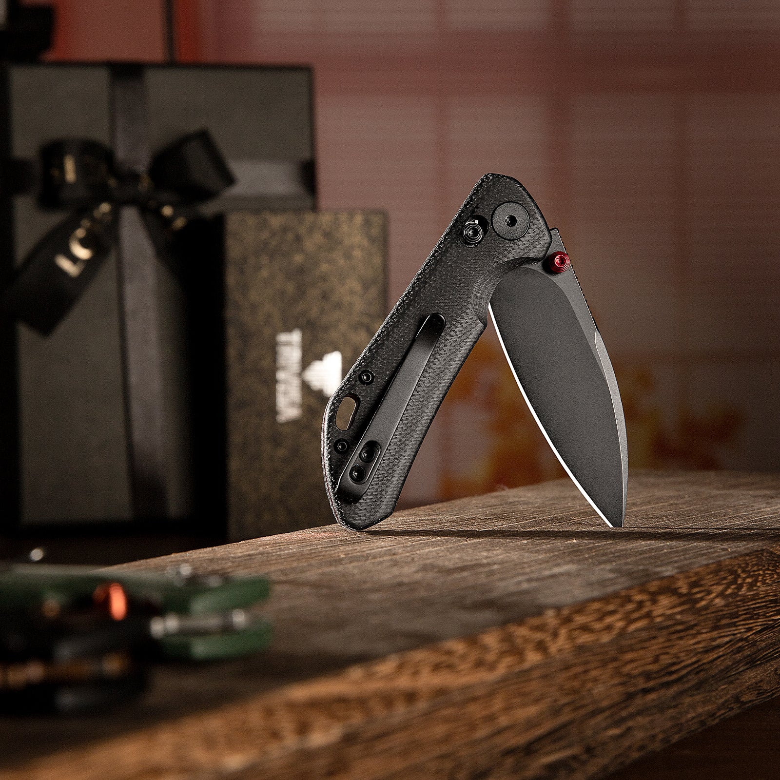 Складаний кишеньковий ніж Hornet-04G Axis Lock EDC, лезо 3,34 дюйма зі сталі 14C28N, ручка з мікарти